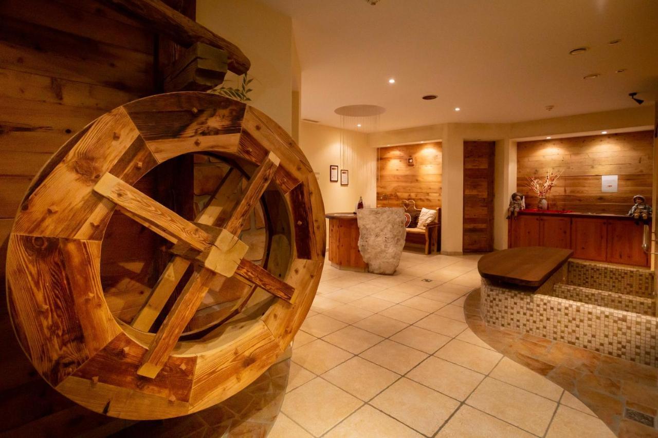 Hotel Martinerhof San Lorenzo di Sebato Eksteriør billede