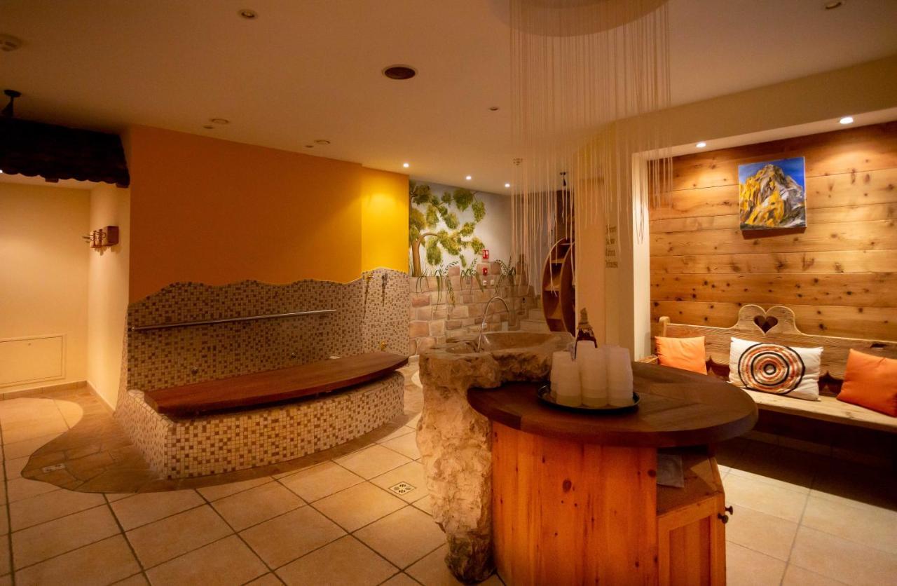 Hotel Martinerhof San Lorenzo di Sebato Eksteriør billede