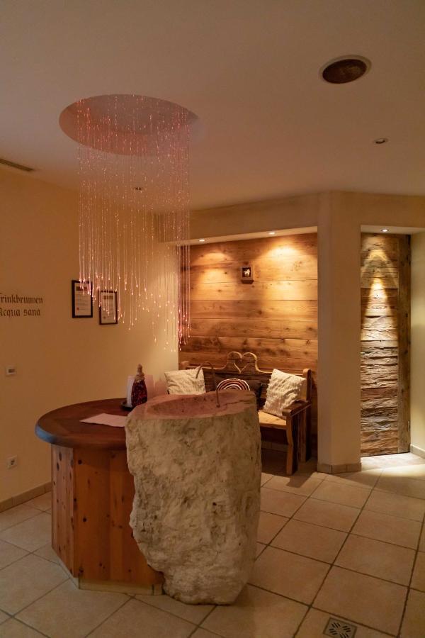 Hotel Martinerhof San Lorenzo di Sebato Eksteriør billede